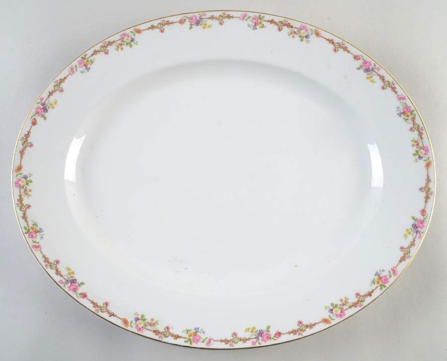 6639 16" Oval Serving Platter by Tressemanes & Vogt-1
