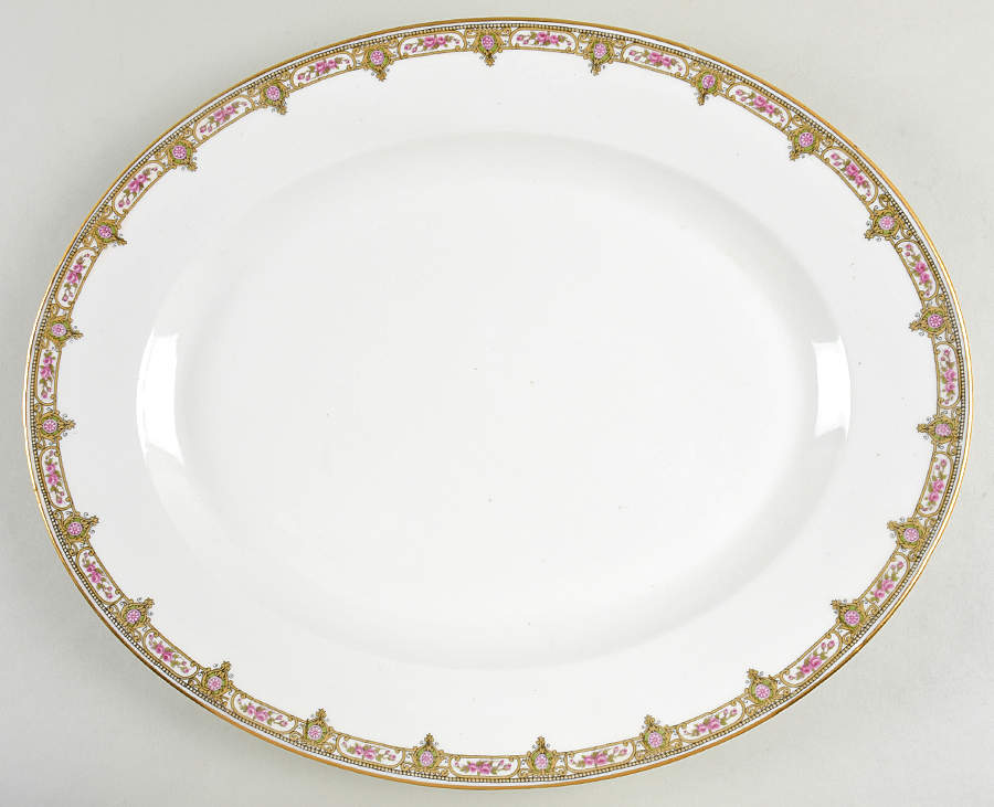 6892 15" Oval Serving Platter by Tressemanes & Vogt-1