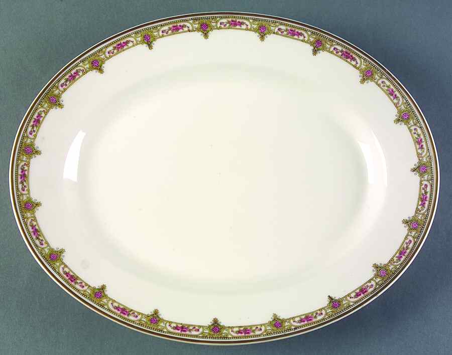 6892 13" Oval Serving Platter by Tressemanes & Vogt-1