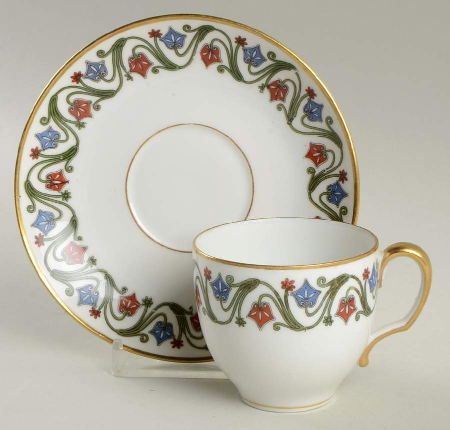 9110 Flat Demitasse Cup & Saucer Set by Tressemanes & Vogt-1