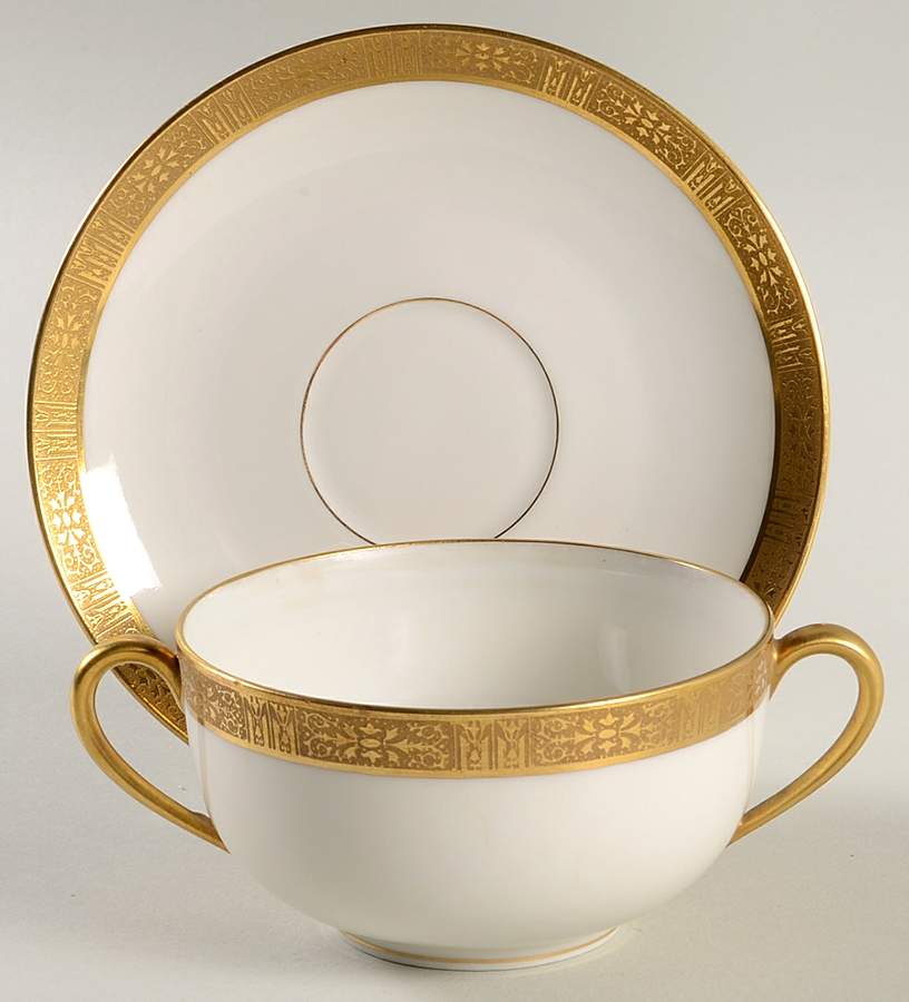 9333 Flat Bouillon Cup & Saucer by Tressemanes & Vogt-1