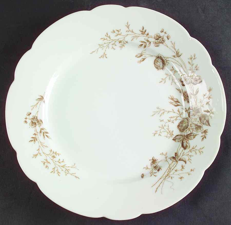 Marguerite Dinner Plate by Tressemanes & Vogt-1