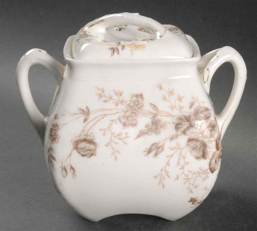 Marguerite Sugar Bowl & Lid by Tressemanes & Vogt-1