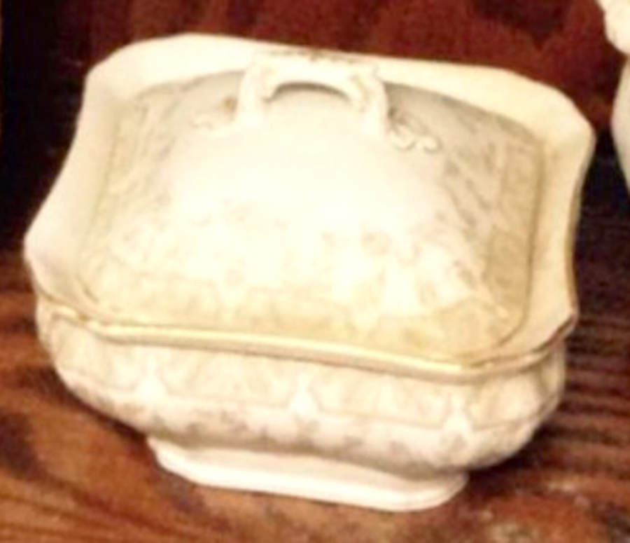 TRV101 Butter Box & Lid by Tressemanes & Vogt-1