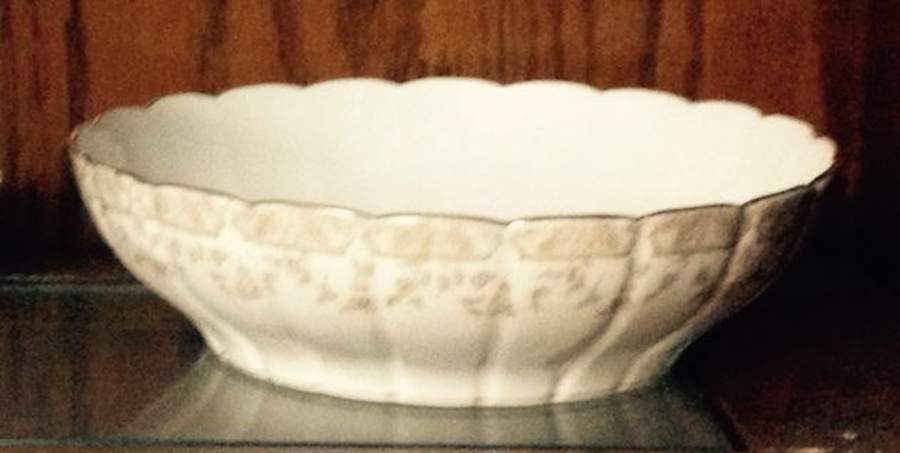 TRV101 9" Round Vegetable Bowl by Tressemanes & Vogt-1