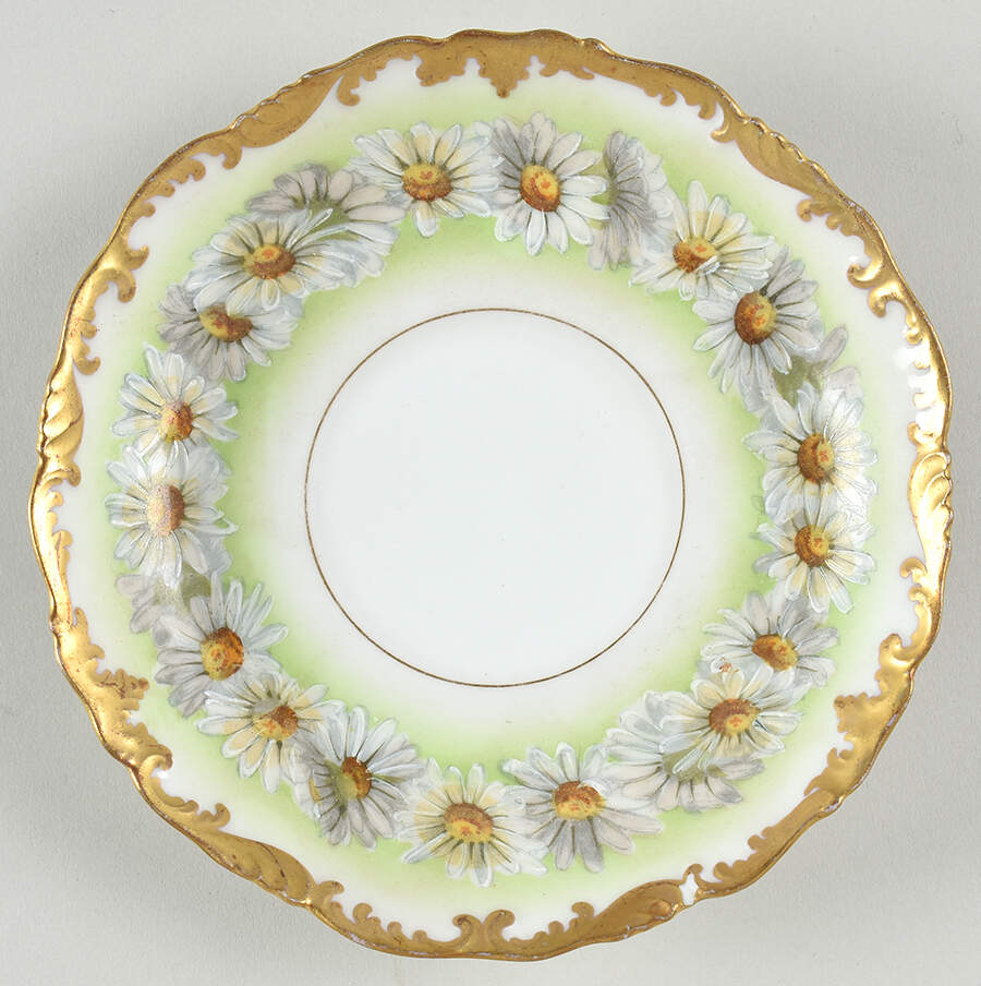 TRV122 Saucer by Tressemanes & Vogt-1