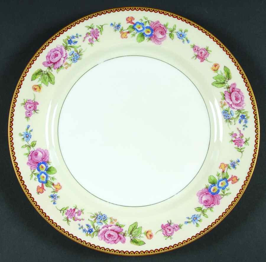TRV147 Dinner Plate by Tressemanes & Vogt-1