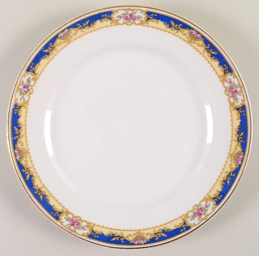 TRV16 Luncheon Plate by Tressemanes & Vogt-1