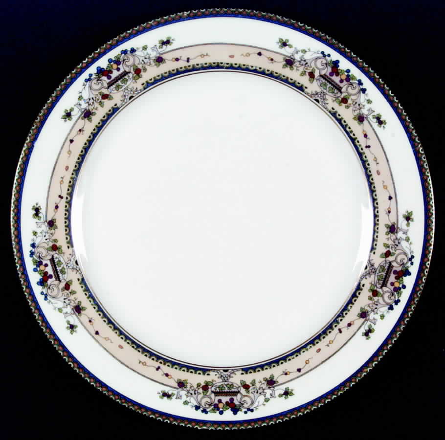 TRV20 Dinner Plate by Tressemanes & Vogt-1