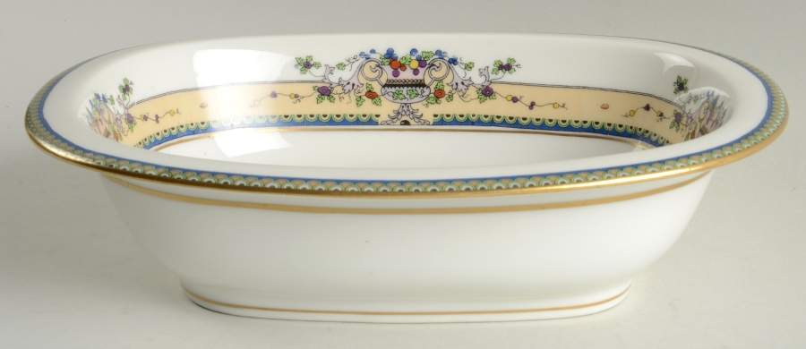 TRV20 9" Oval Vegetable Bowl by Tressemanes & Vogt-1