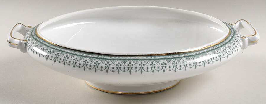 TRV3 Oval Vegetable No Lid by Tressemanes & Vogt-1