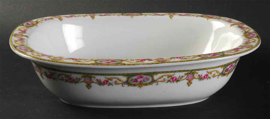 TRV38 9" Oval Vegetable Bowl by Tressemanes & Vogt-1