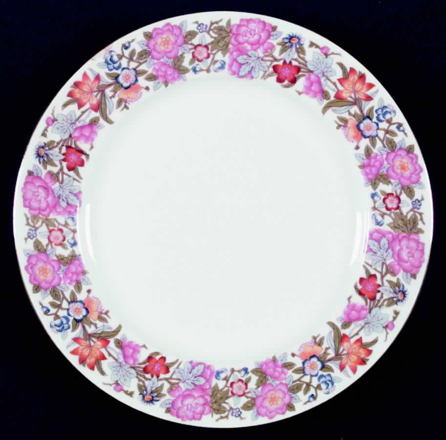 TRV40 Dinner Plate by Tressemanes & Vogt-1