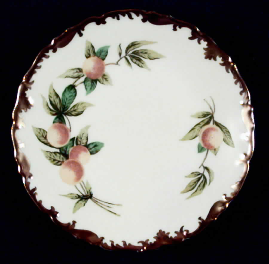 TRV46 Dinner Plate by Tressemanes & Vogt-1