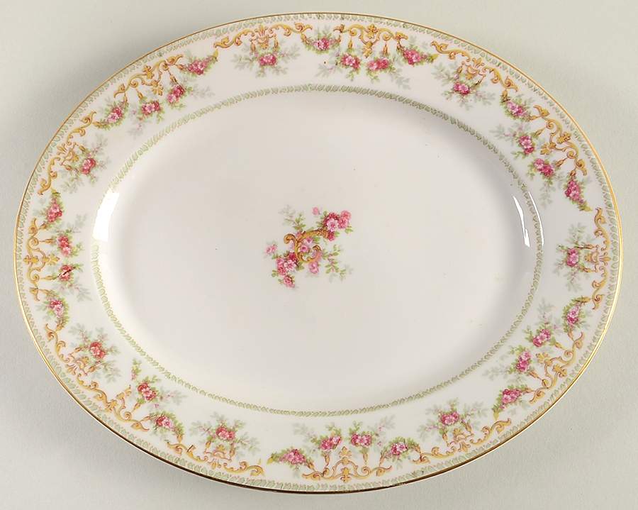 4711 11" Oval Serving Platter by Tressemanes & Vogt-1