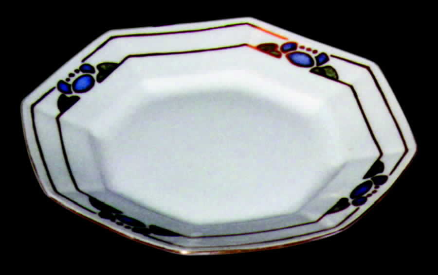 TRV63 Salad Plate by Tressemanes & Vogt-1
