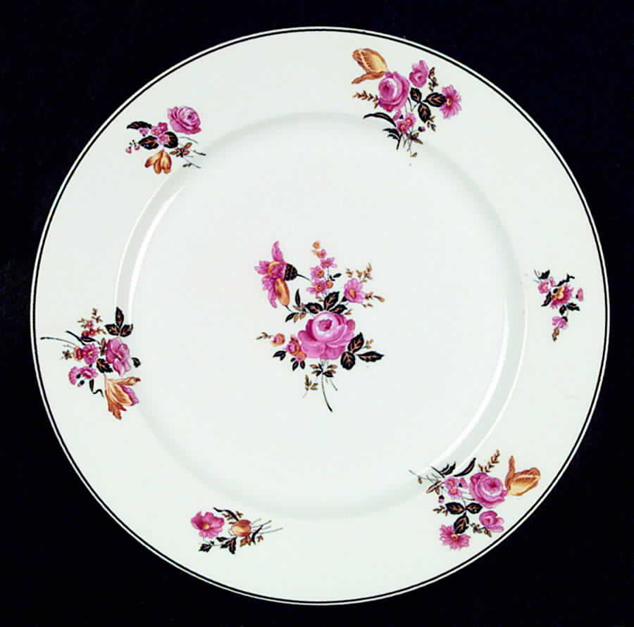 TRV71 Dinner Plate by Tressemanes & Vogt-1