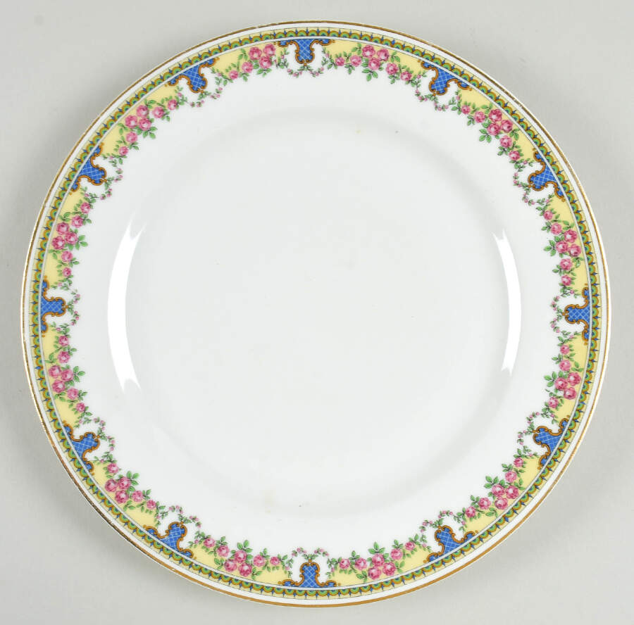 TRV75 Dinner Plate by Tressemanes & Vogt-1