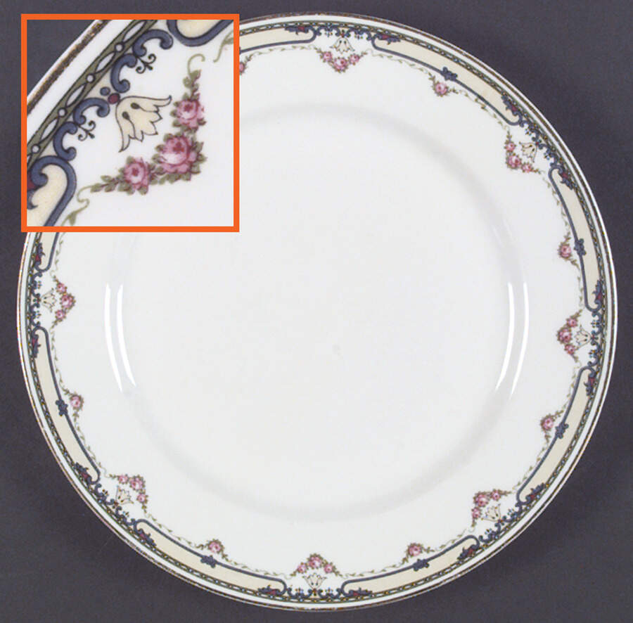 TRV78 Dinner Plate by Tressemanes & Vogt-1