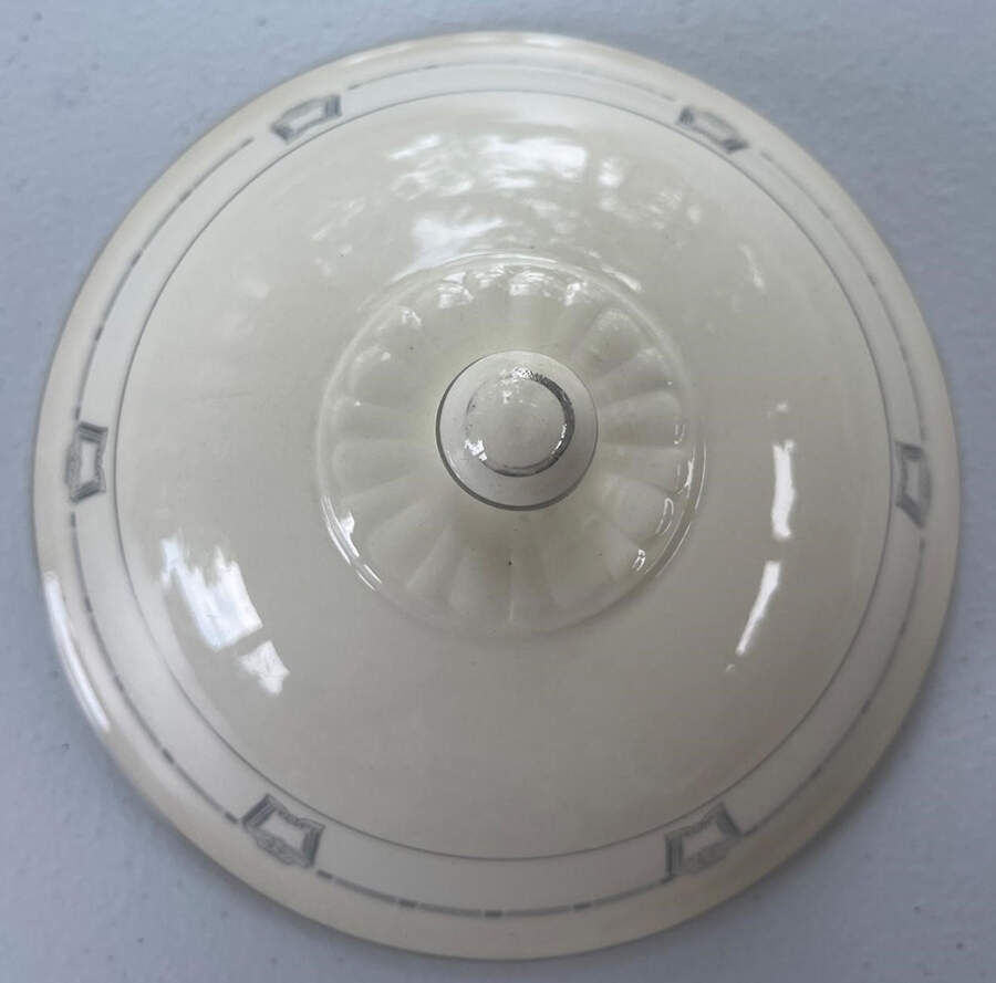 1169 Lid for Round Vegetable by Taylor, Smith & Taylor (Ts&T)-1