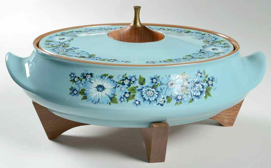 Azura 2 Qt Oval Covered Casserole & Wood Stand by Taylor, Smith & Taylor (Ts&T)-1