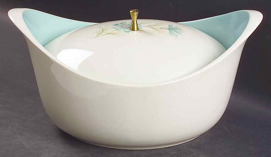 Boutonniere 1.25 Quart Oval Covered Casserole by Taylor, Smith & Taylor (Ts&T)-1