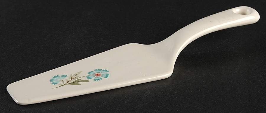 Bridal Wreath Solid Ceramic Pie/Cake Server by Taylor, Smith & Taylor (Ts&T)-1