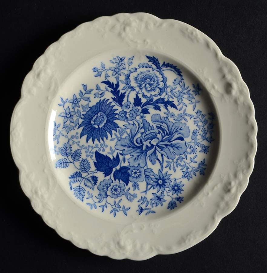 Center Bouquet Blue (Fairway Shape) Bread & Butter Plate by Taylor, Smith & Taylor (Ts&T)-1