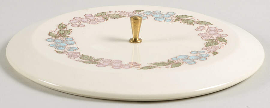 Concord Lid for Round Vegetable by Taylor, Smith & Taylor (Ts&T)-1