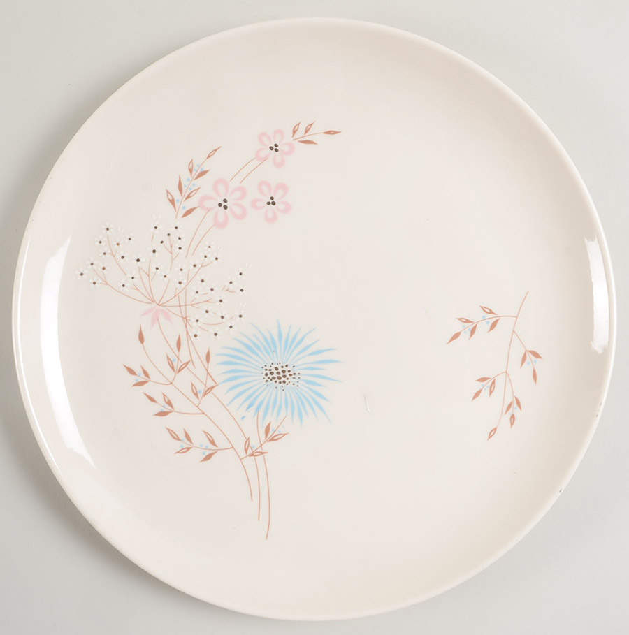 Echo Dell Dinner Plate by Taylor, Smith & Taylor (Ts&T)-1