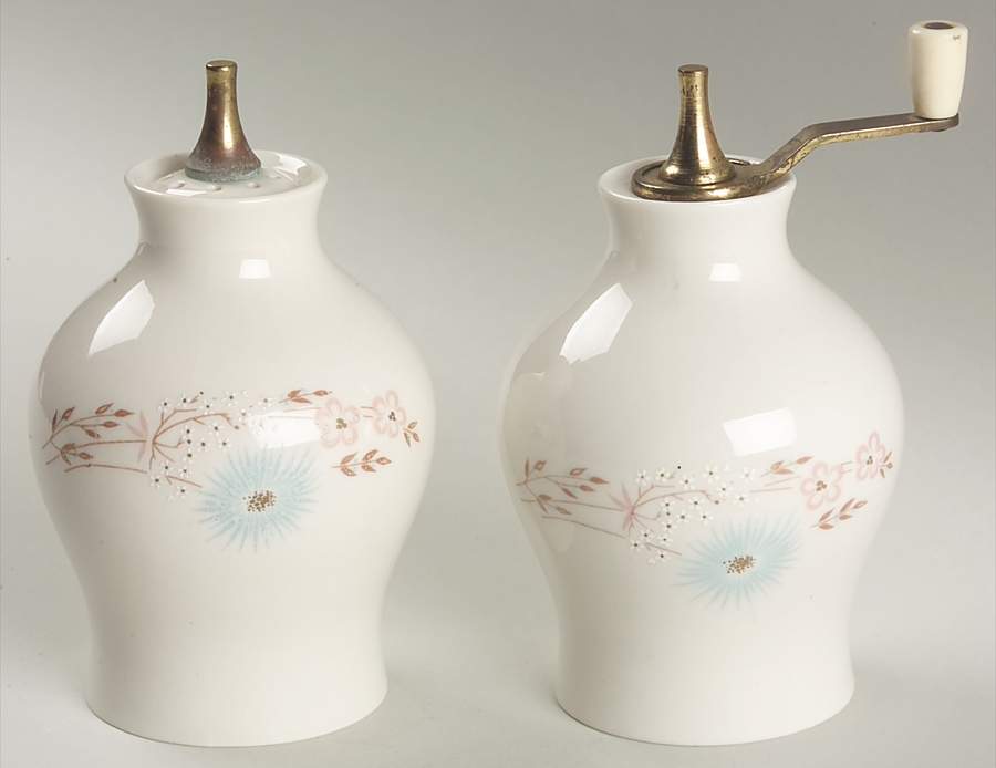 Echo Dell Salt Mill & Pepper Mill Set by Taylor, Smith & Taylor (Ts&T)-1