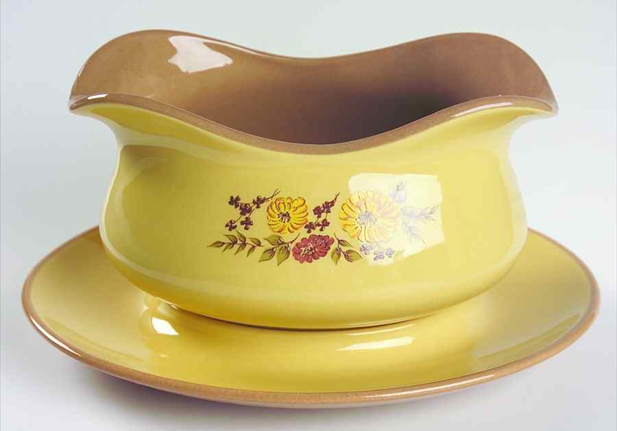 Indian Summer Gravy Boat & Underplate by Taylor, Smith & Taylor (Ts&T)-1