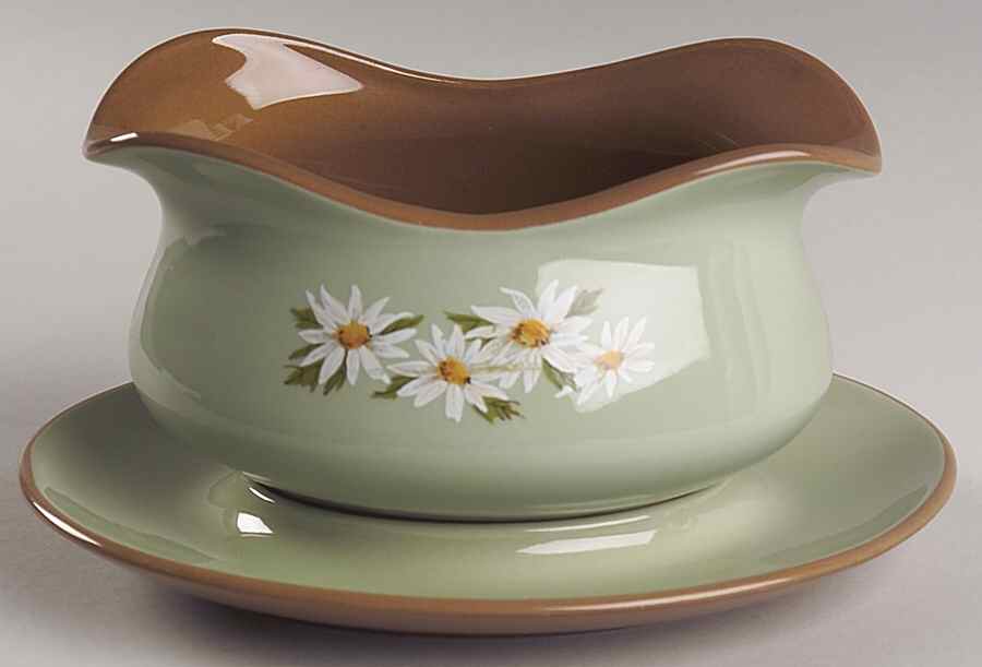 Lazy Daisy Gravy Boat & Underplate by Taylor, Smith & Taylor (Ts&T)-1