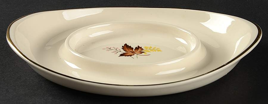 Leaf O'Gold(Gold Trim) Underplate for Gravy Boat by Taylor, Smith & Taylor (Ts&T)-1