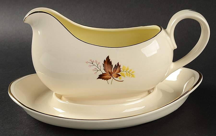Leaf O'Gold(Gold Trim) Gravy Boat & Underplate by Taylor, Smith & Taylor (Ts&T)-1