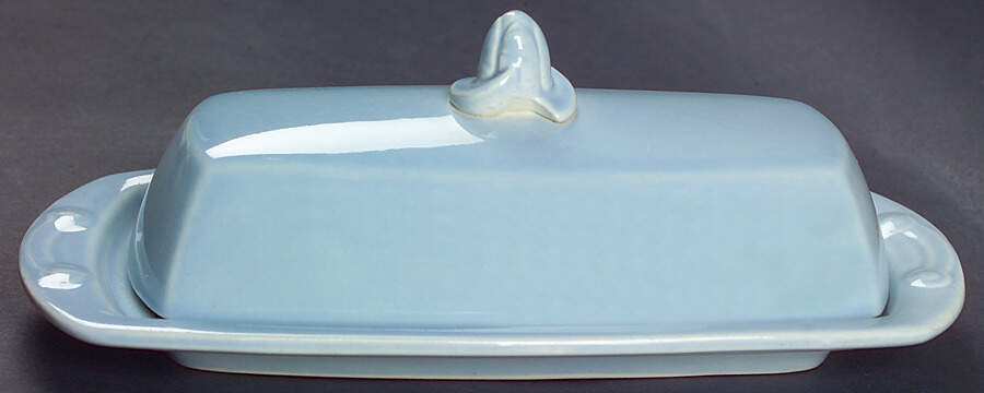 Luray Pastels Windsor Blue 1/4 Lb Covered Butter by Taylor, Smith & Taylor (Ts&T)-1