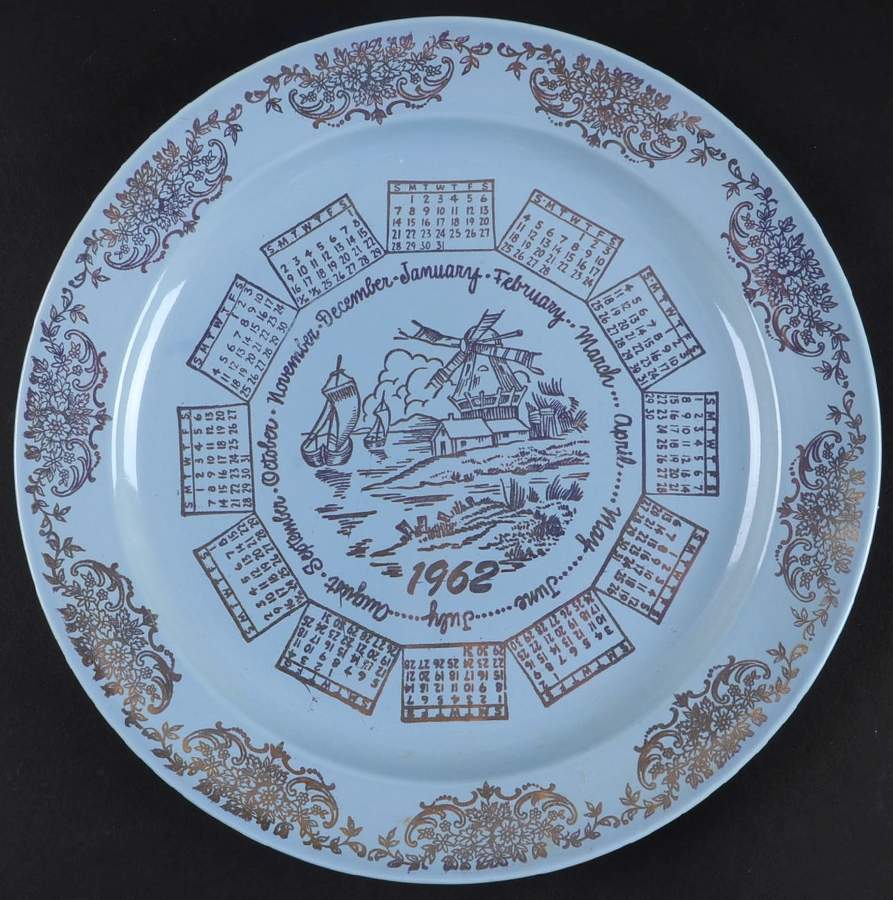 Luray Pastels Windsor Blue "1962" Calendar Plate by Taylor, Smith & Taylor (Ts&T)-1