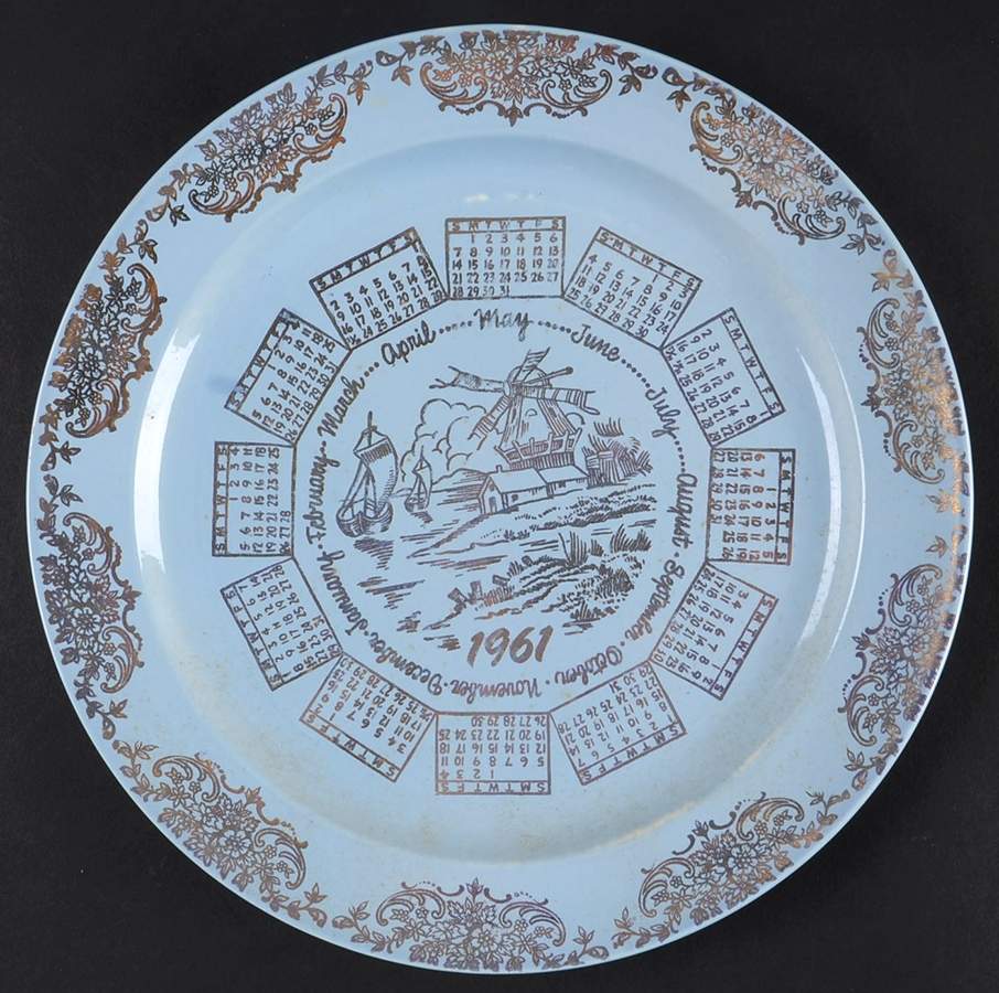 Luray Pastels Windsor Blue "1961" Calendar Plate by Taylor, Smith & Taylor (Ts&T)-1