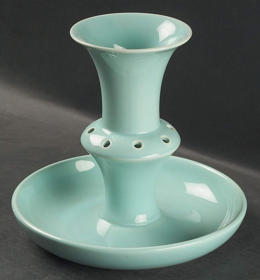 Luray Pastels Surf Green Epergne by Taylor, Smith & Taylor (Ts&T)-1