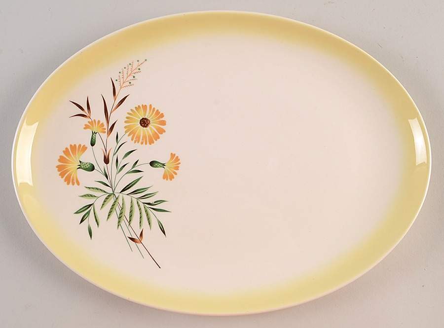 Shasta Daisy 11" Oval Serving Platter by Taylor, Smith & Taylor (Ts&T)-1
