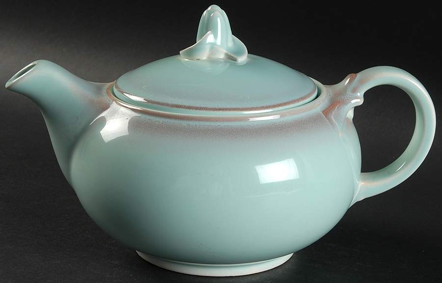 TST103 Teapot & Lid by Taylor, Smith & Taylor (Ts&T)-1