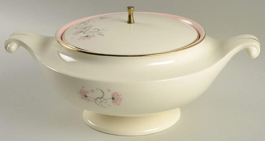 TST104 Tureen &  Lid by Taylor, Smith & Taylor (Ts&T)-1