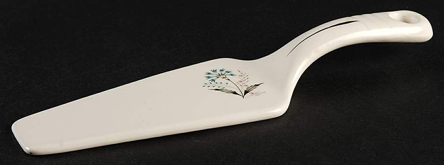 TST117 Solid Ceramic Pie/Cake Server by Taylor, Smith & Taylor (Ts&T)-1