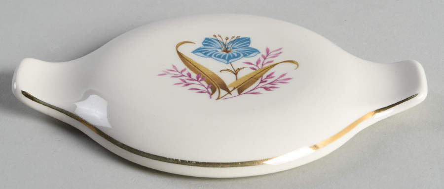 TST2 Lid for Sugar Bowl by Taylor, Smith & Taylor (Ts&T)-1