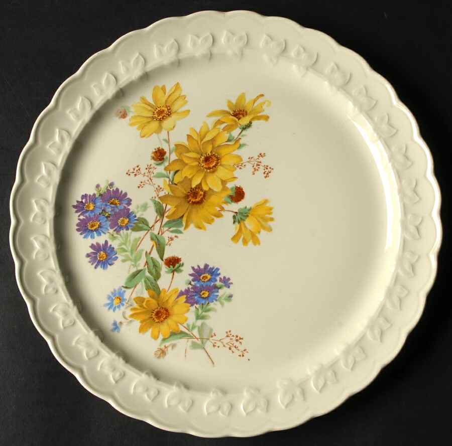 TST232 Luncheon Plate by Taylor, Smith & Taylor (Ts&T)-1