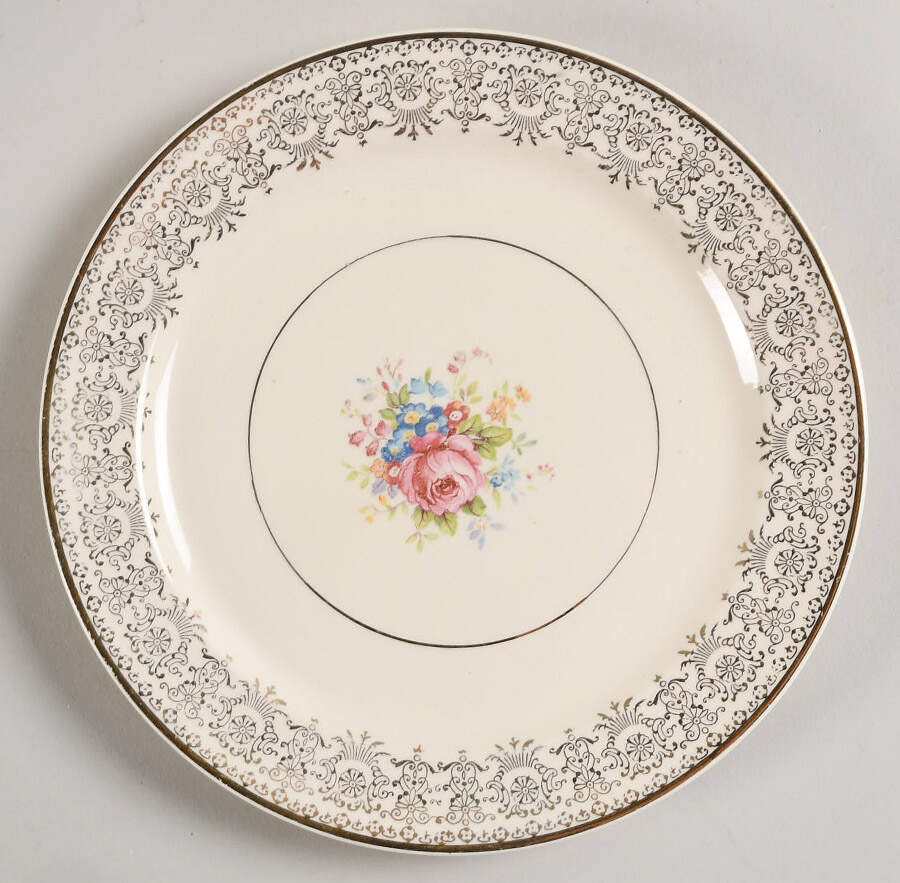 TST45 Dessert/Pie Plate by Taylor, Smith & Taylor (Ts&T)-1