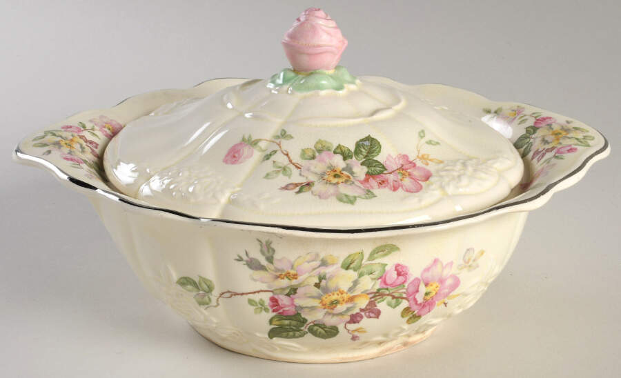 TST85 Round Covered Vegetable by Taylor, Smith & Taylor (Ts&T)-1