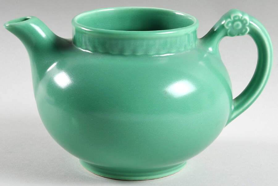 Vistosa Green Teapot No Lid by Taylor, Smith & Taylor (Ts&T)-1