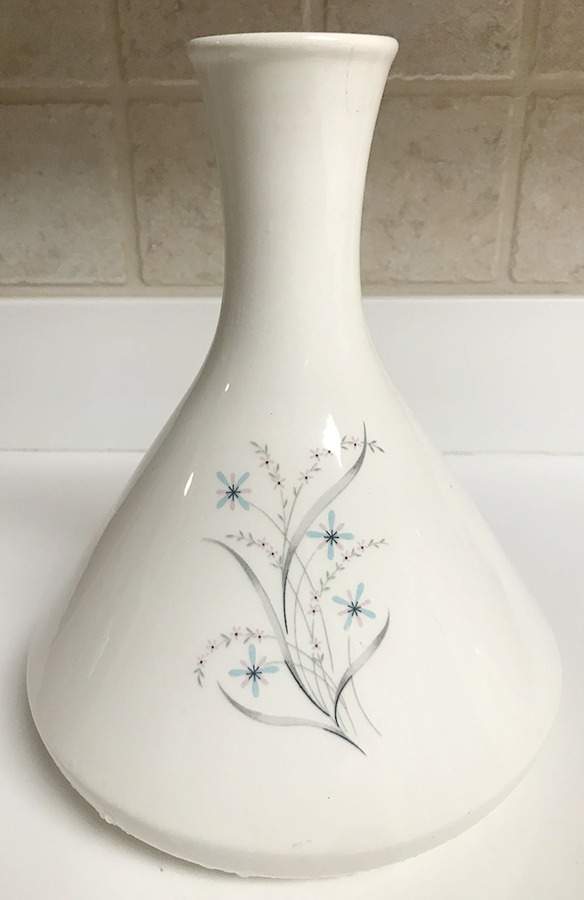 Windemere Carafe No Lid by Taylor, Smith & Taylor (Ts&T)-1