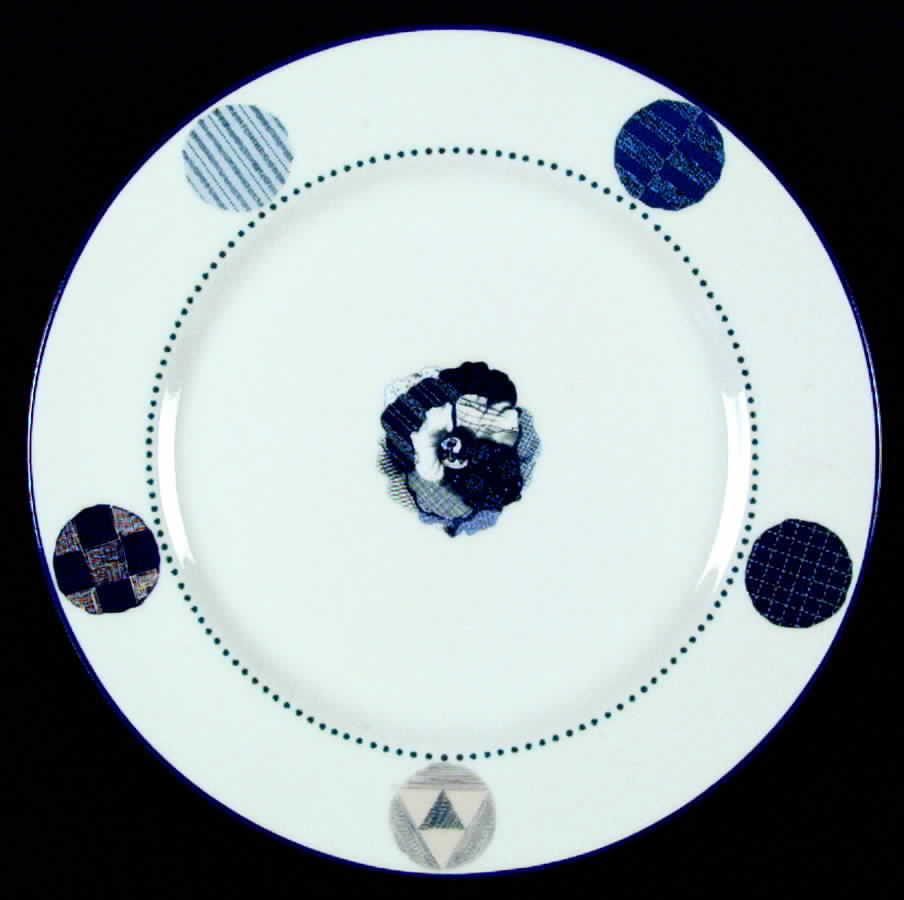 Blubianco Dinner Plate by Taitu-1